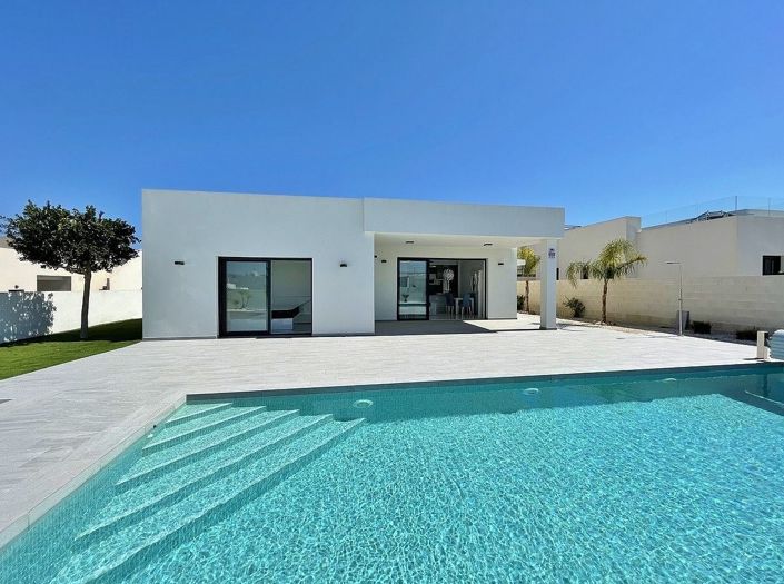 Image No.1-3 Bed House/Villa for sale