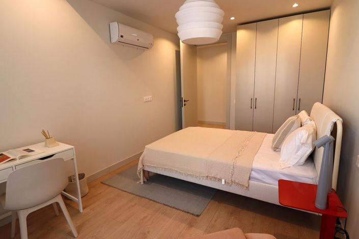 Image No.30-3 Bed Apartment for sale