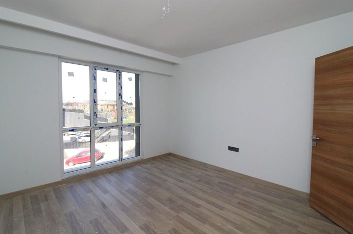 Image No.20-3 Bed Apartment for sale