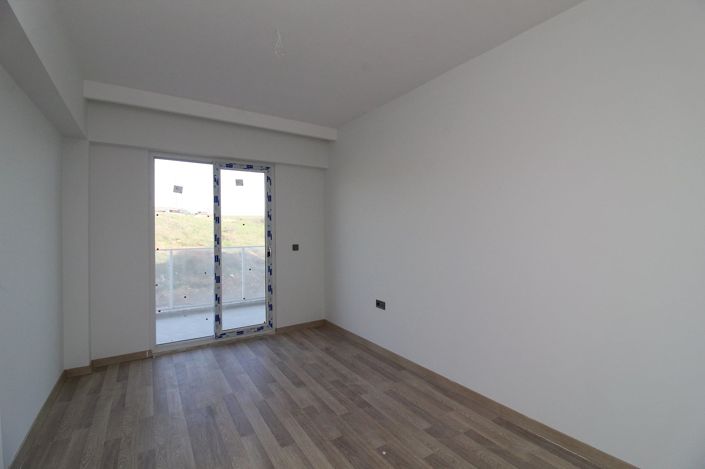 Image No.21-3 Bed Apartment for sale