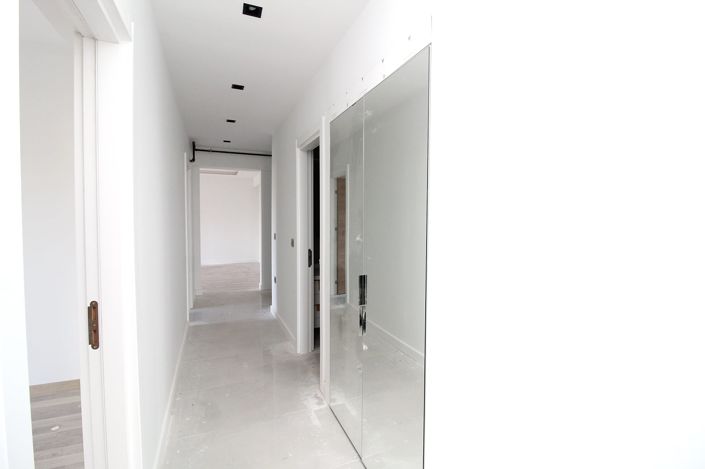 Image No.29-3 Bed Apartment for sale