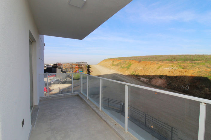 Image No.32-3 Bed Apartment for sale