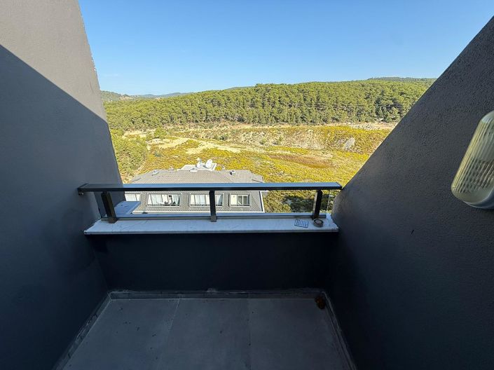 Image No.20-2 Bed Apartment for sale