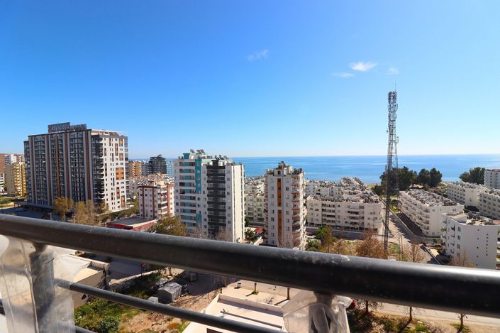 Image No.25-2 Bed Apartment for sale