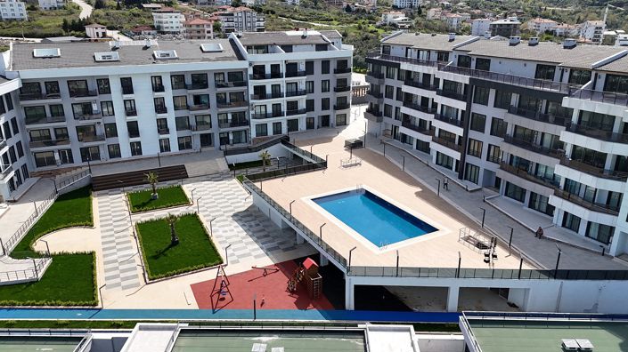 Image No.2-4 Bed Apartment for sale