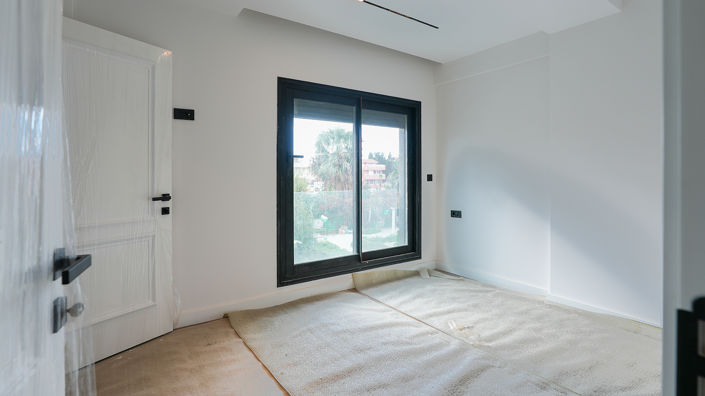 Image No.37-5 Bed House/Villa for sale