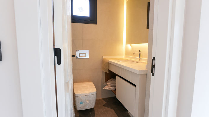 Image No.51-5 Bed House/Villa for sale