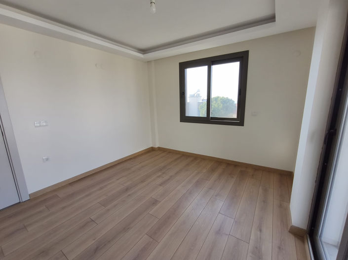 Image No.20-4 Bed House/Villa for sale