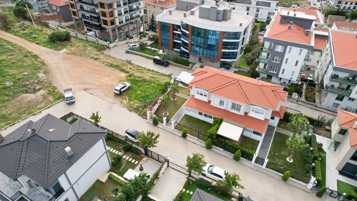 Image No.11-4 Bed House/Villa for sale