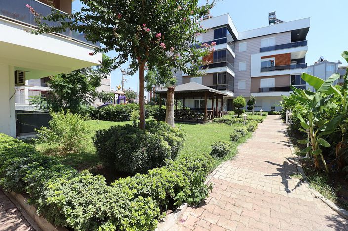 Image No.10-2 Bed Apartment for sale