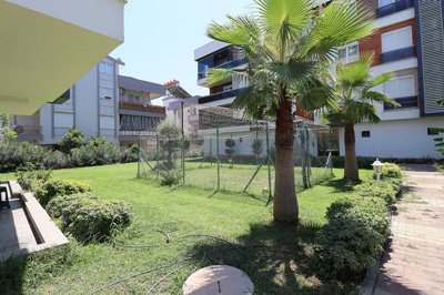 Exterior 12