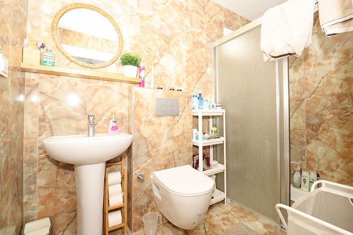 Image No.25-2 Bed Apartment for sale