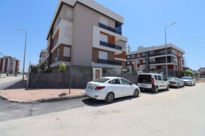 Exterior 3
