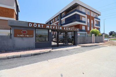 Exterior 4