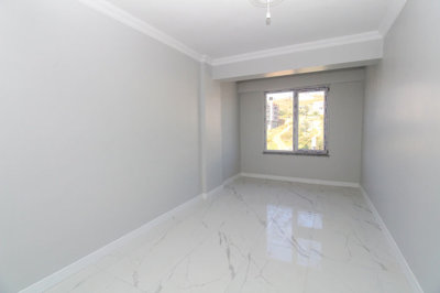Interior 5