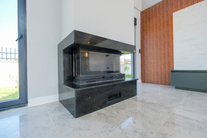 Image No.10-4 Bed House/Villa for sale