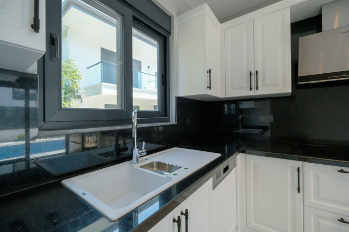 Image No.11-4 Bed House/Villa for sale