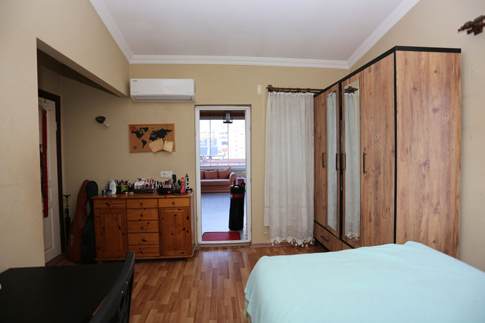 Image No.18-3 Bed Apartment for sale