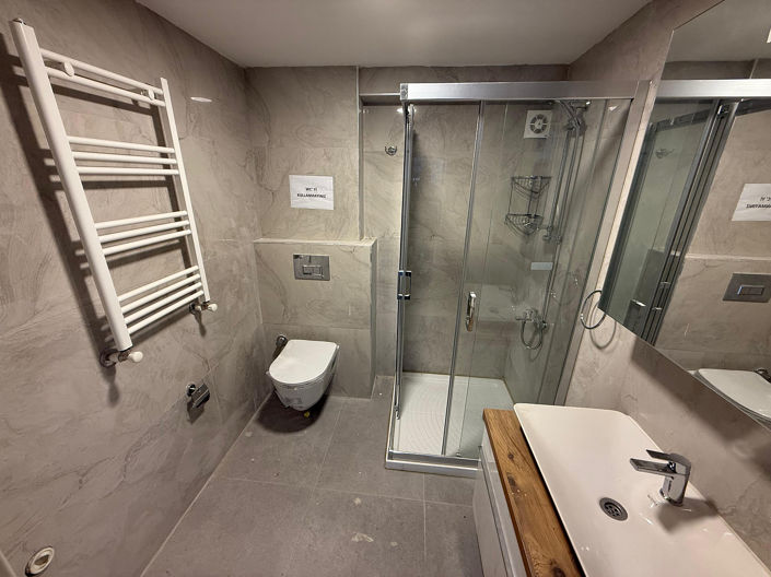 Image No.12-3 Bed Apartment for sale