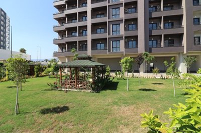 Exterior 6