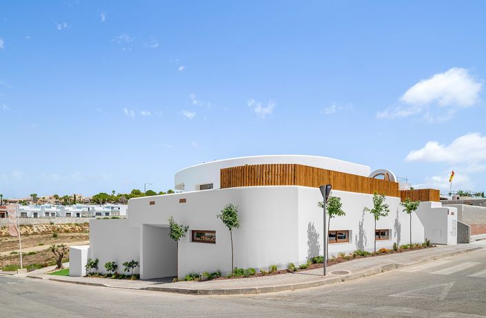 Image No.13-4 Bed House/Villa for sale