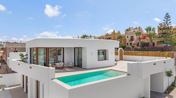 Image No.15-4 Bed House/Villa for sale
