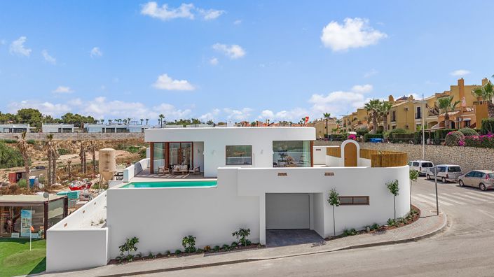 Image No.16-4 Bed House/Villa for sale