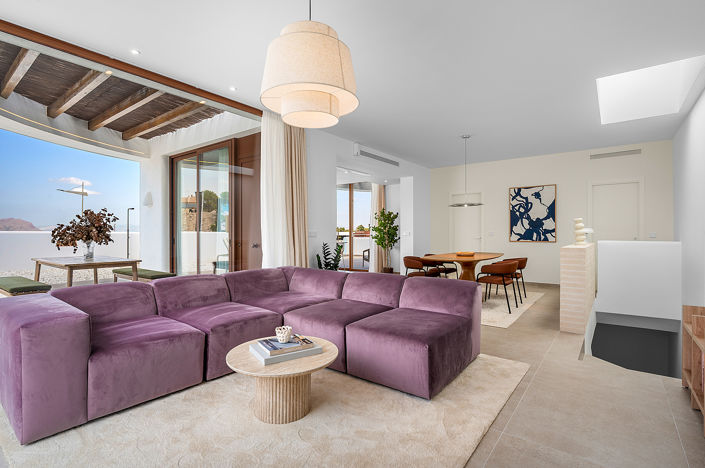 Image No.20-4 Bed House/Villa for sale