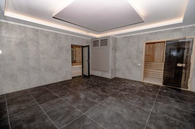 Exterior 6