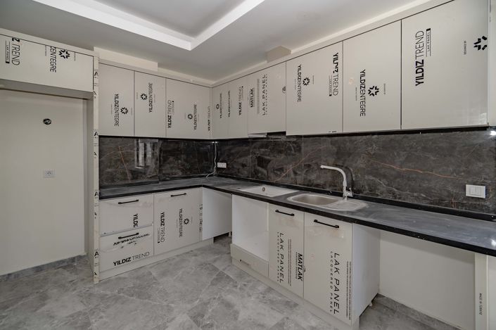 Image No.12-2 Bed Apartment for sale