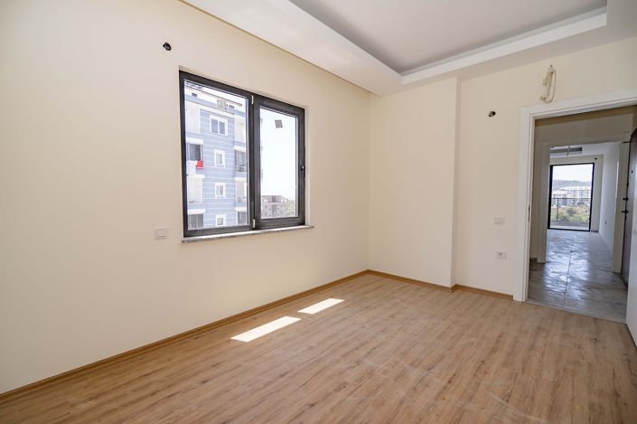 Image No.14-2 Bed Apartment for sale