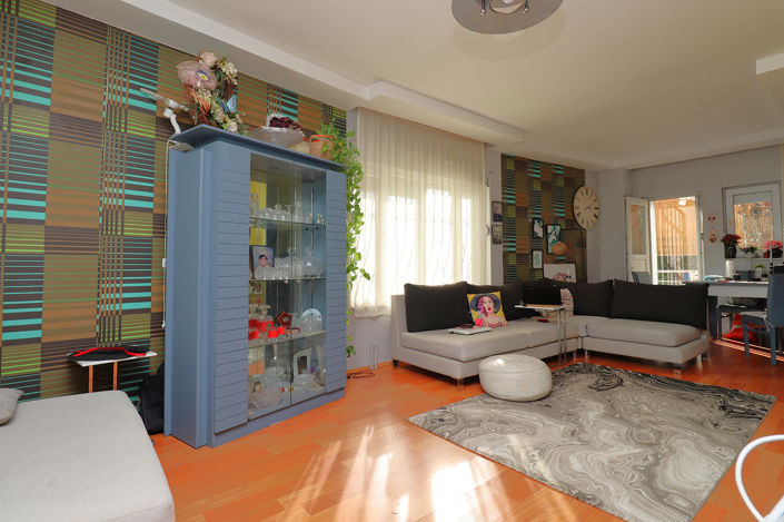 Image No.12-3 Bed Apartment for sale