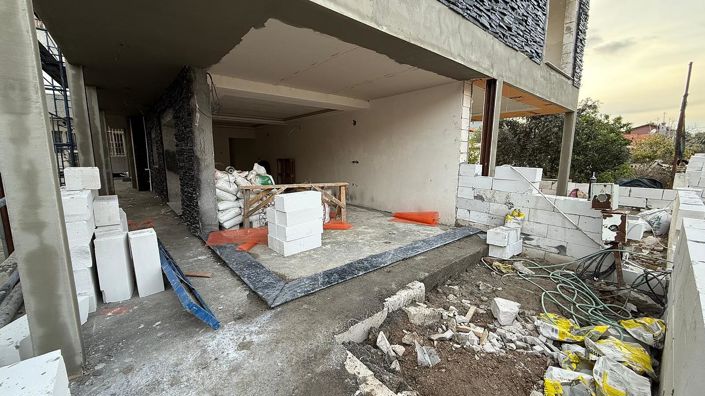 Image No.9-6 Bed House/Villa for sale