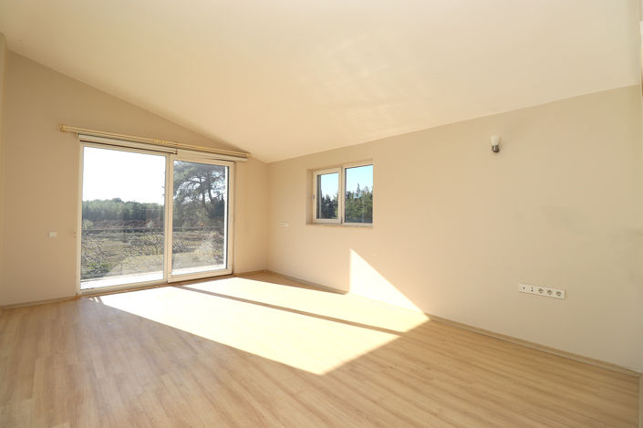 Image No.21-11 Bed House/Villa for sale