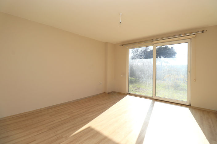Image No.32-11 Bed House/Villa for sale