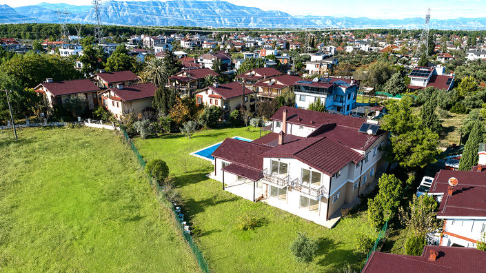 Image No.4-11 Bed House/Villa for sale