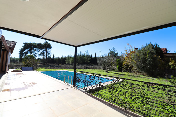 Image No.8-11 Bed House/Villa for sale
