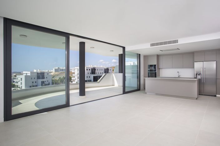 Image No.9-3 Bed Apartment for sale