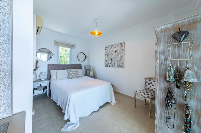 Image No.38-4 Bed House/Villa for sale