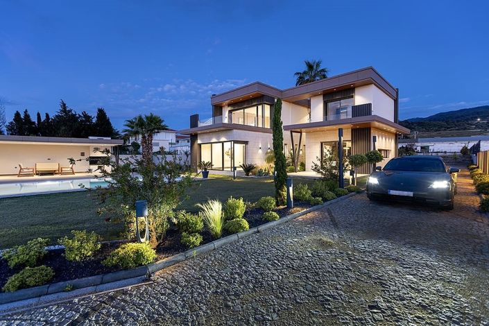 Image No.5-5 Bed House/Villa for sale