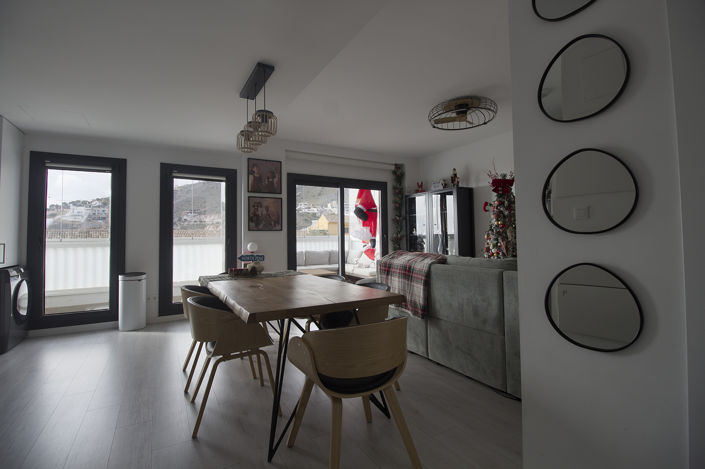 Image No.8-3 Bed Apartment for sale