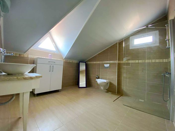 Image No.18-4 Bed House/Villa for sale