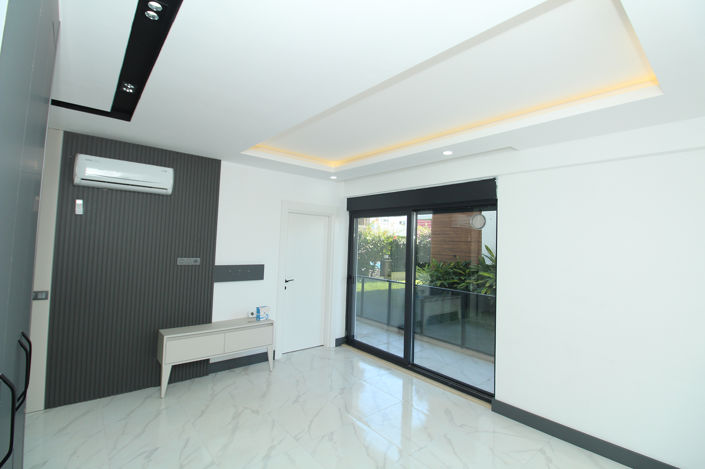 Image No.20-2 Bed Apartment for sale