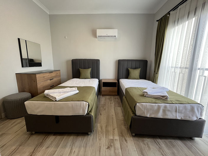 Image No.18-3 Bed Apartment for sale