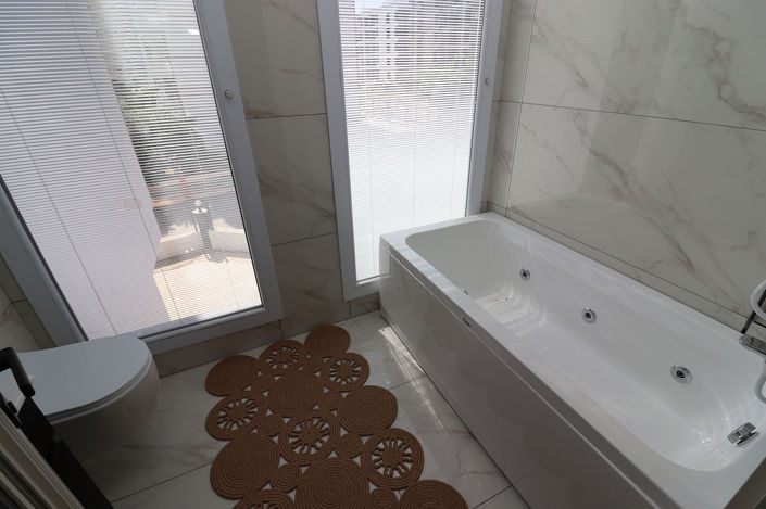 Image No.22-2 Bed Apartment for sale