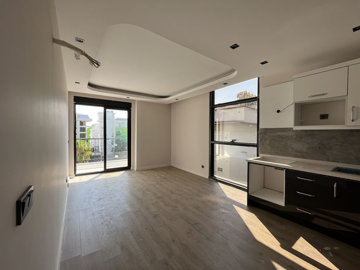 Interior 2