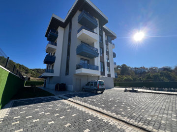 Exterior 6