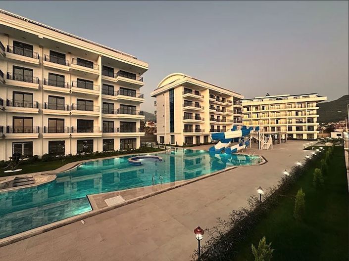 Image No.33-5 Bed Apartment for sale