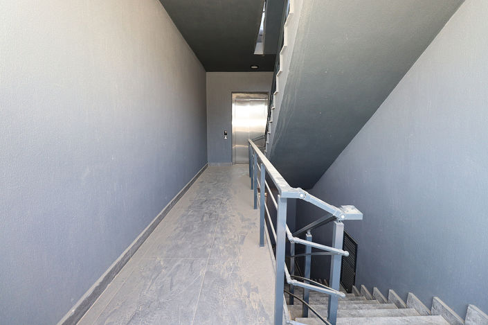 Image No.15-12 Bed House/Villa for sale