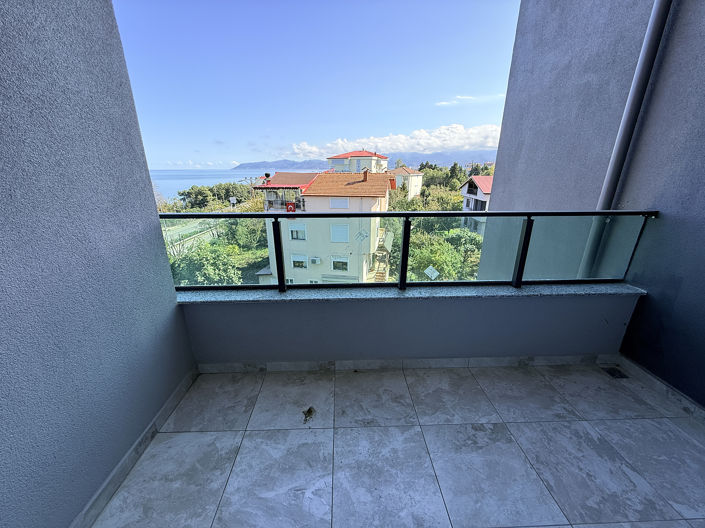 Image No.14-3 Bed Apartment for sale